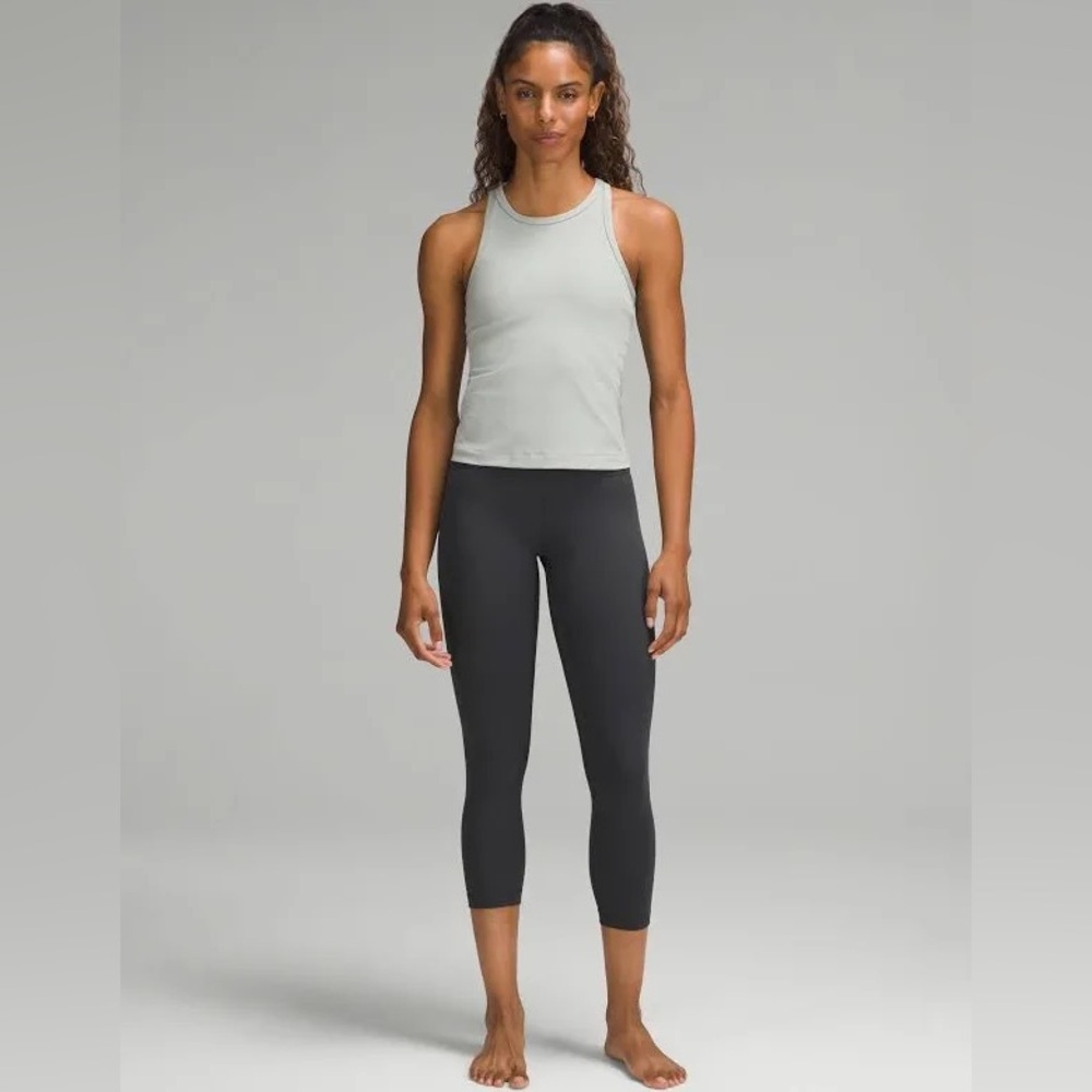 lululemon Align High-Rise crops 21”